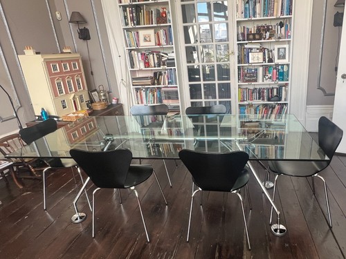 Norman foster nomos table for - foster,